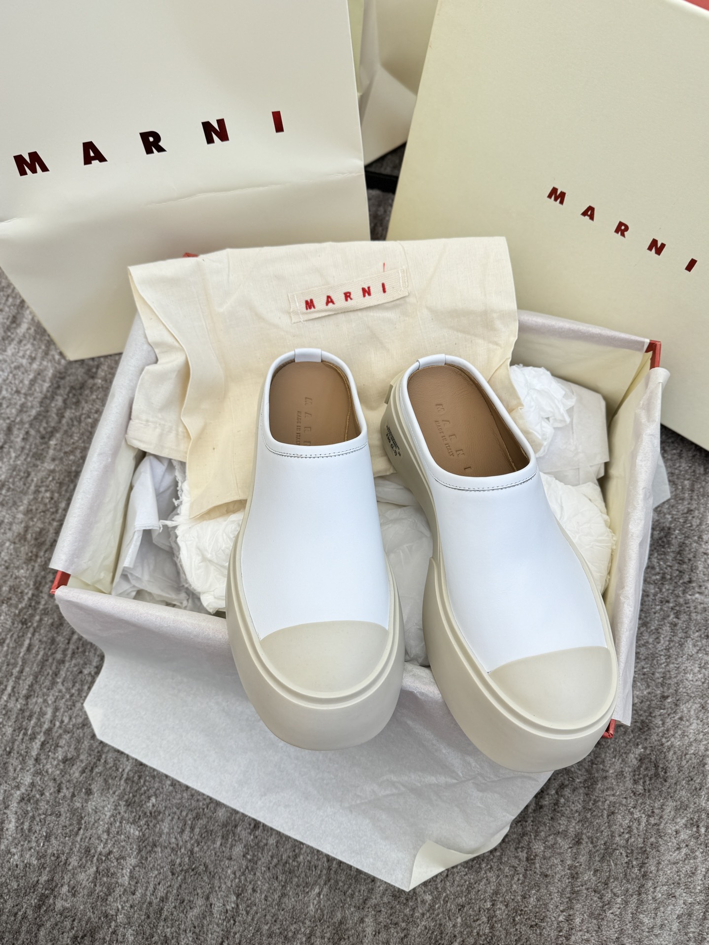 마르니 Marni 슬리퍼