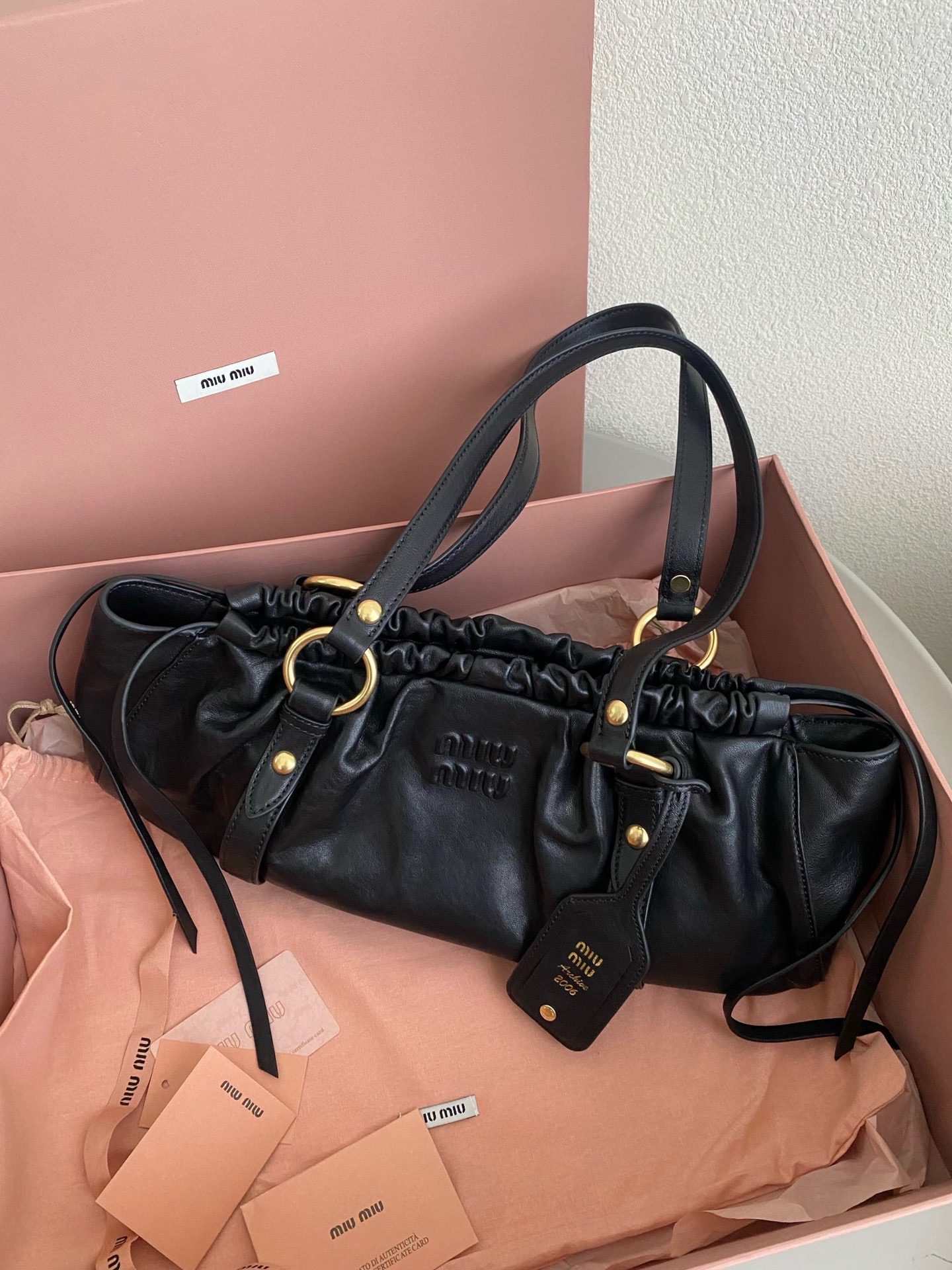 미우 미우 miu miu F0016 탑 핸들백 44CM