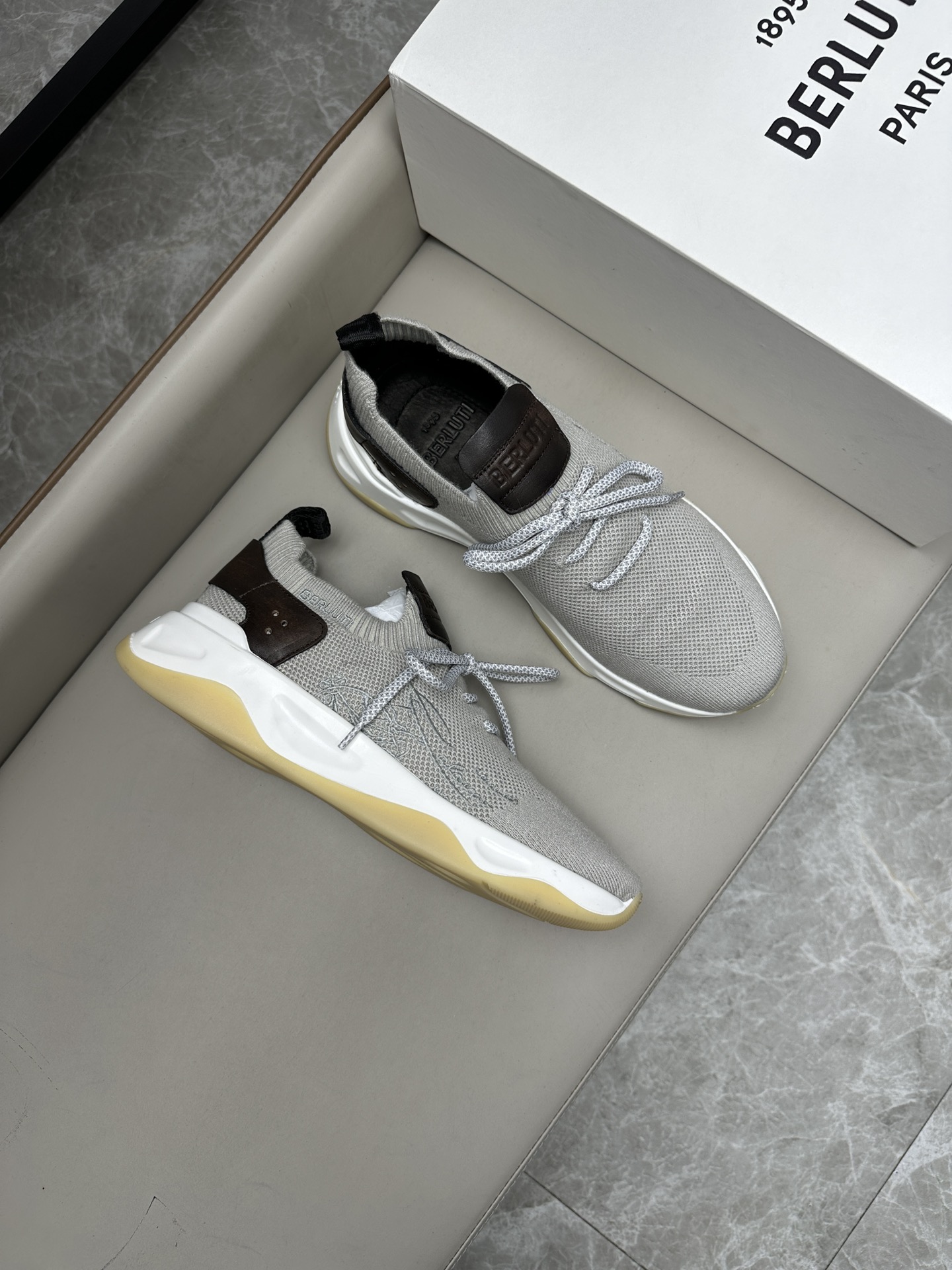 벨루티 Berluti 스니커즈