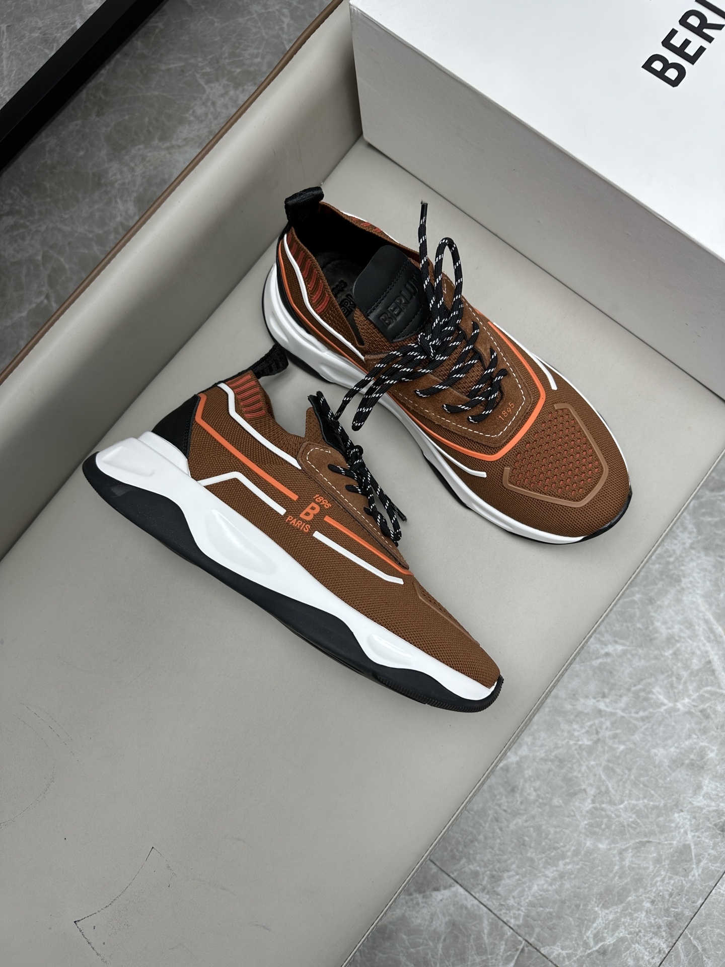 벨루티 Berluti 스니커즈