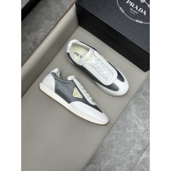 프라다 Prada 스니커즈