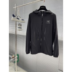 아크테릭스 ARC'TERYX 재킷