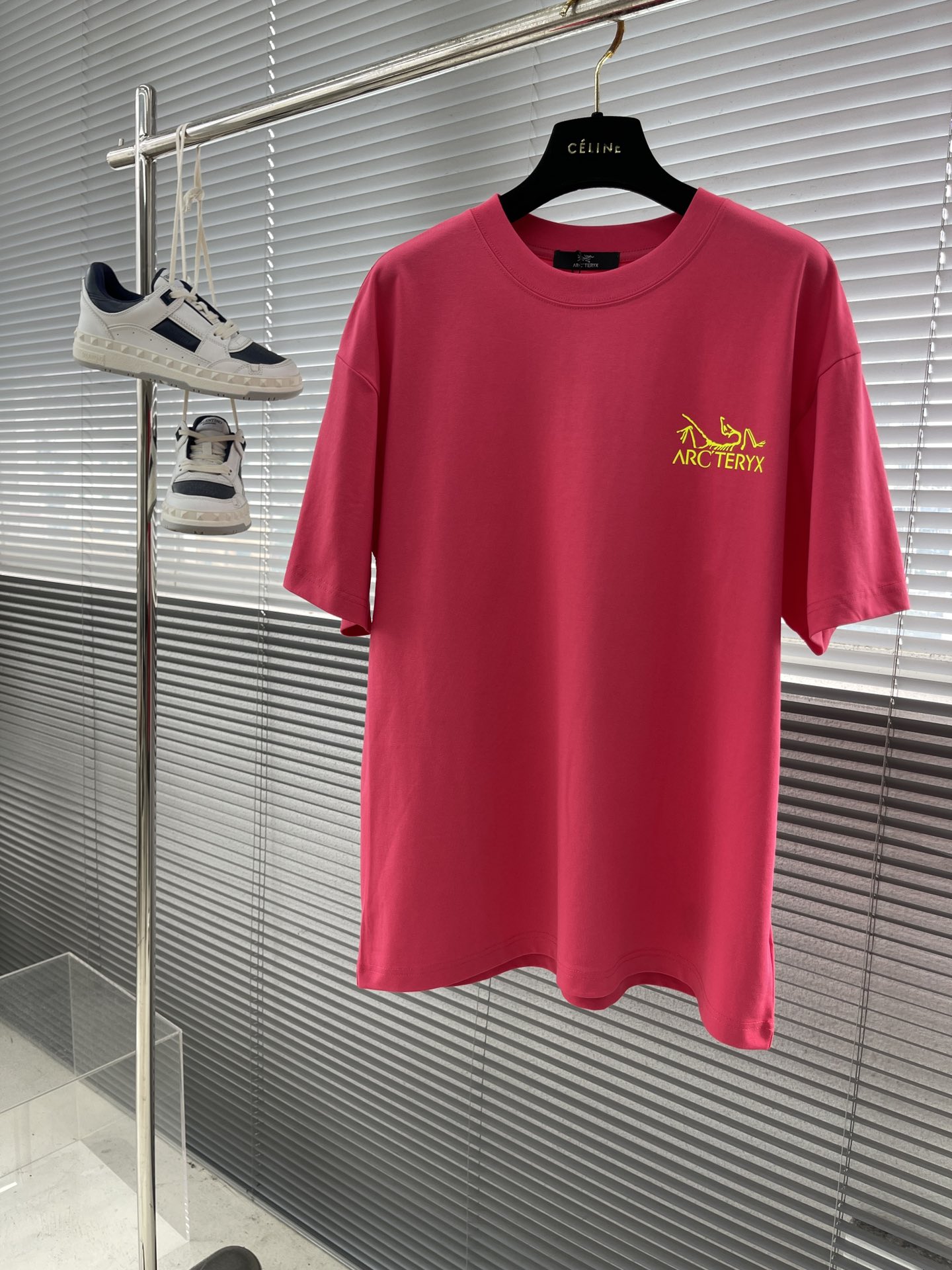 아크테릭스 ARC'TERYX 반팔 티셔츠