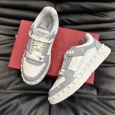 발렌티노 Valentino trackstud 스니커즈