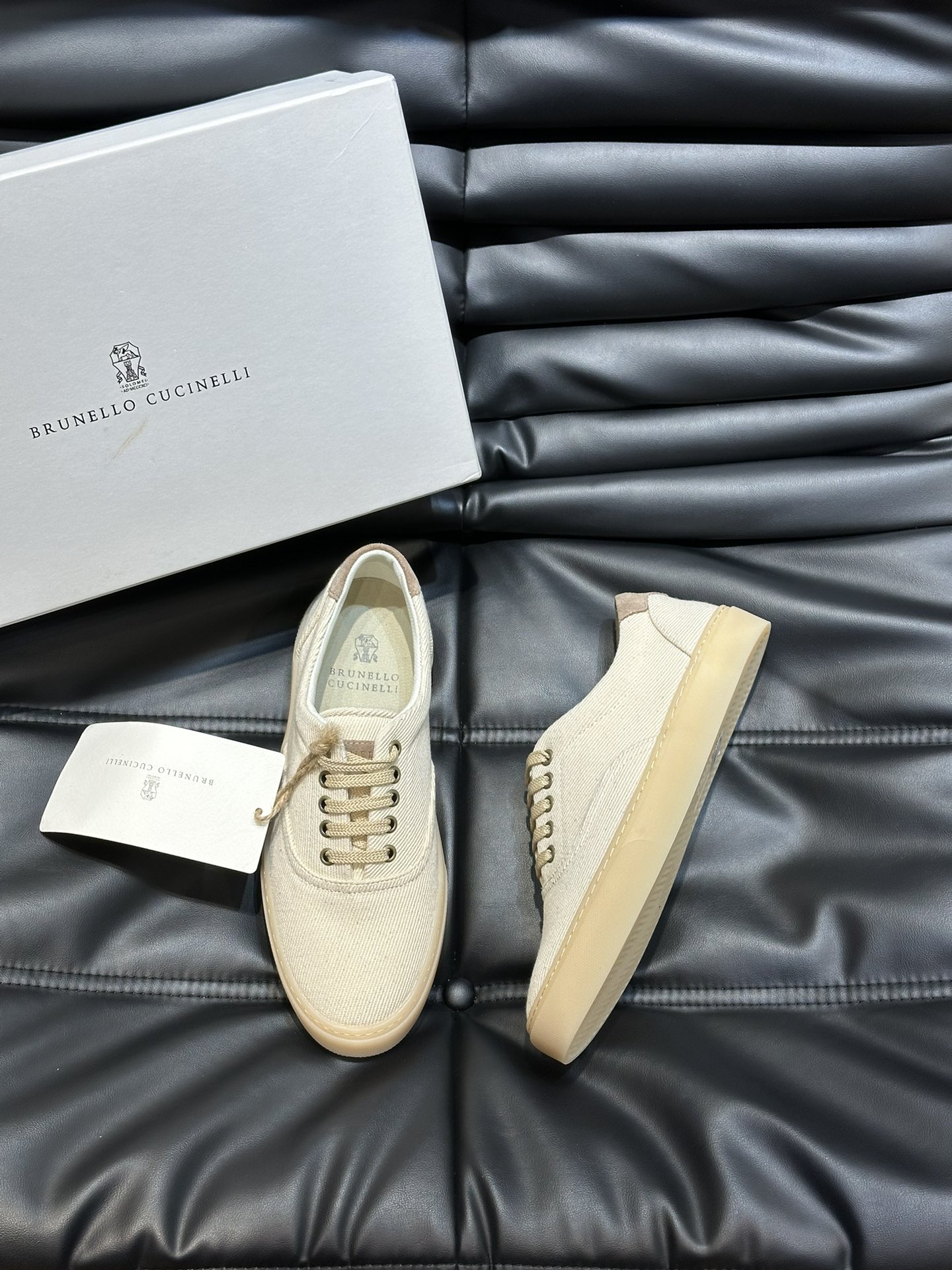 Brunello Cucinelli 스니커즈