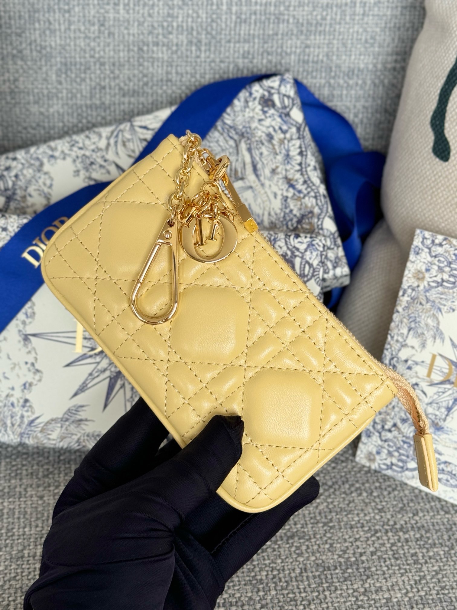 디올 Dior S0972UWHC-M30C 동전지갑 14.5CM