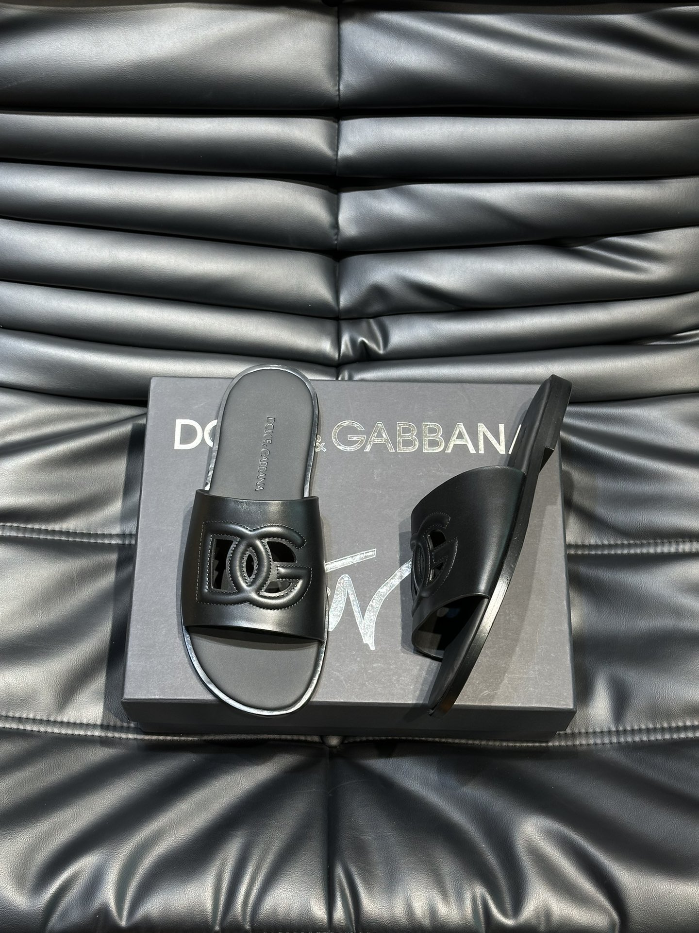 돌체앤가바나 Dolce&Gabbana 슬리퍼