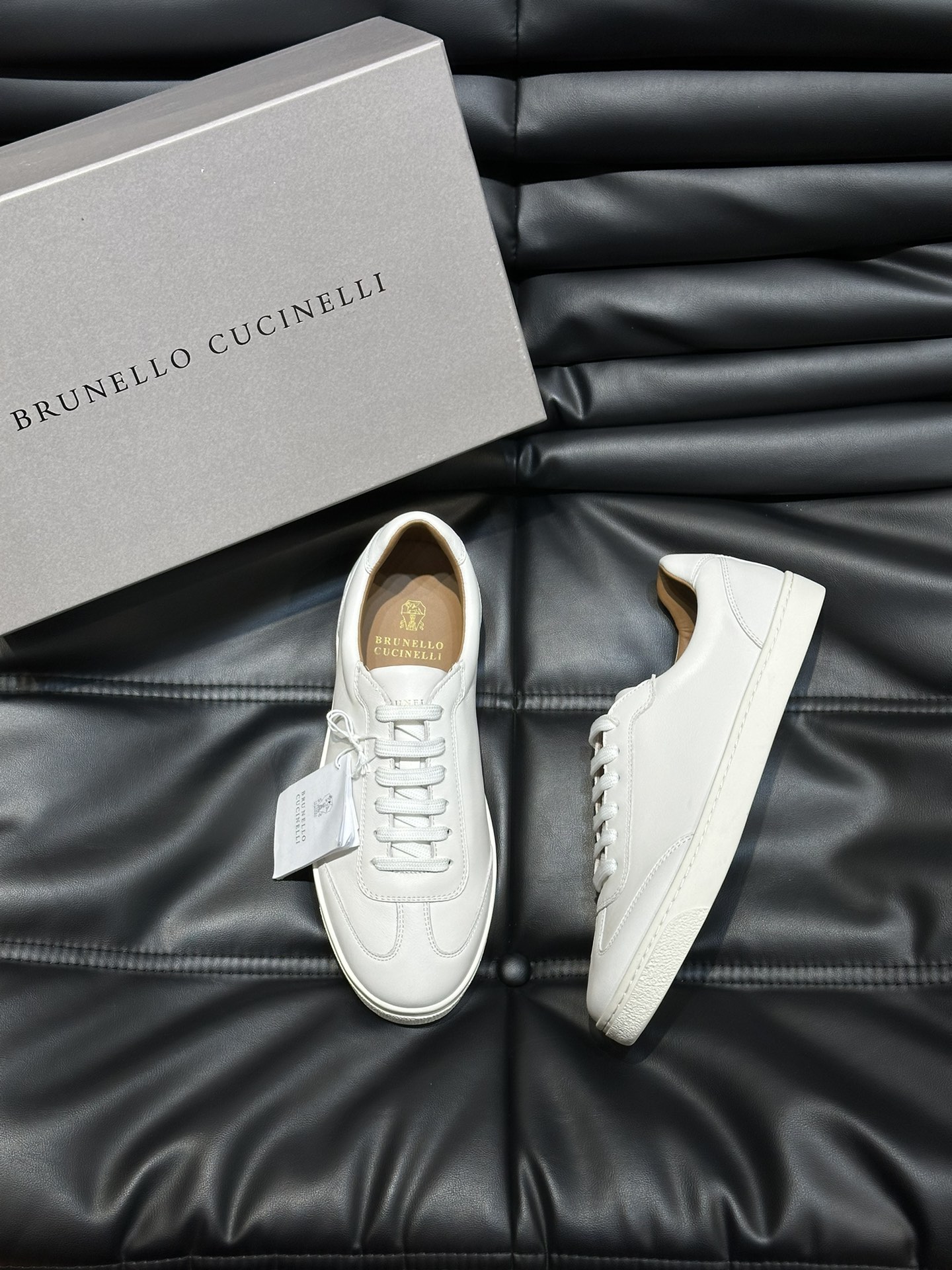 Brunello Cucinelli 스니커즈