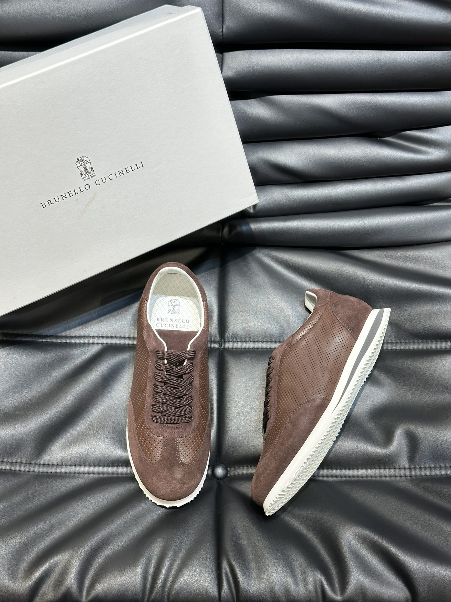 Brunello Cucinelli 스니커즈