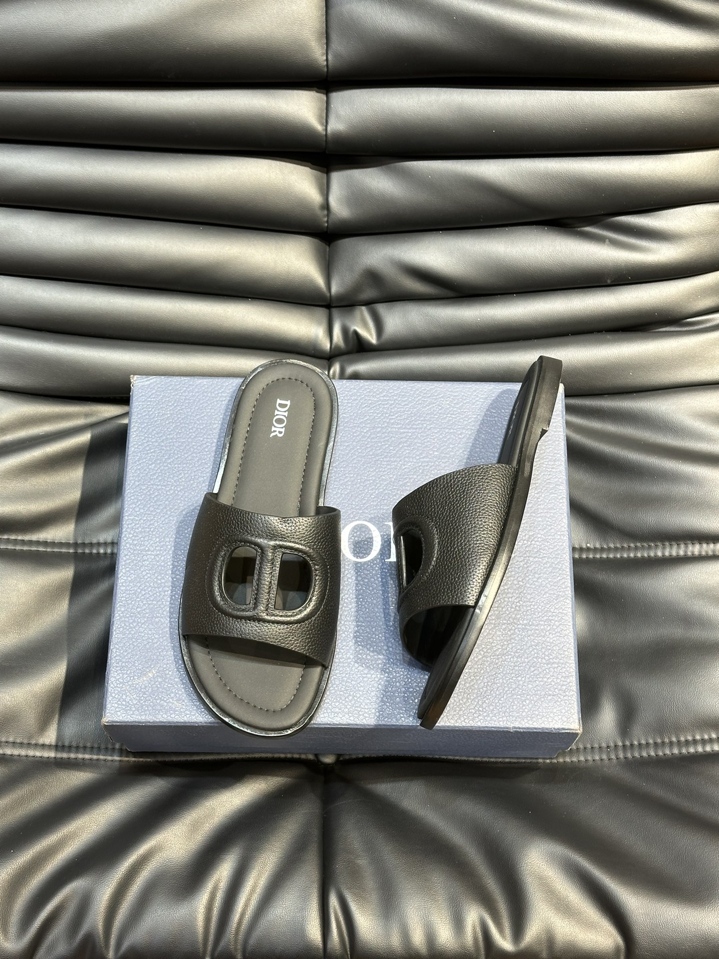 디올 Dior 슬리퍼