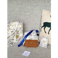 디올 Dior 30 Montaigne Glycine S5158UWHC-M30G 카드 케이스 14.5CM