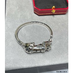 까르띠에 Cartier PANTHÈRE DE CARTIER 팬더 드 까르띠에 팔찌  화이트 골드