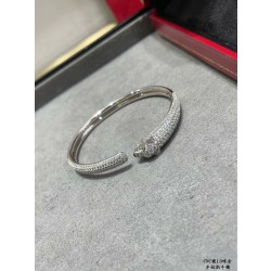 까르띠에 Cartier PANTHÈRE DE CARTIER 팬더 드 까르띠에 팔찌 화이트 골드