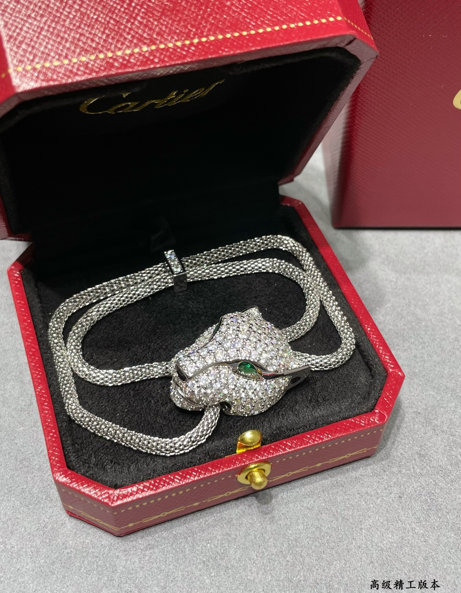 까르띠에 Cartier PANTHÈRE DE CARTIER 팬더 드 까르띠에 팔찌 화이트 골드