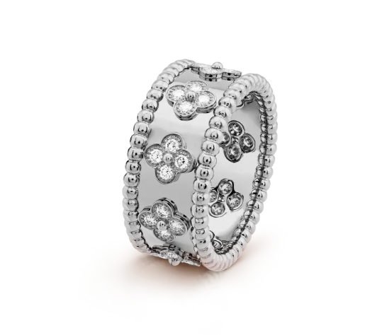 반클리프 Van Cleef & Arpels  Perlée clovers 뻬를리 클로버 반지 VCARO9ND00