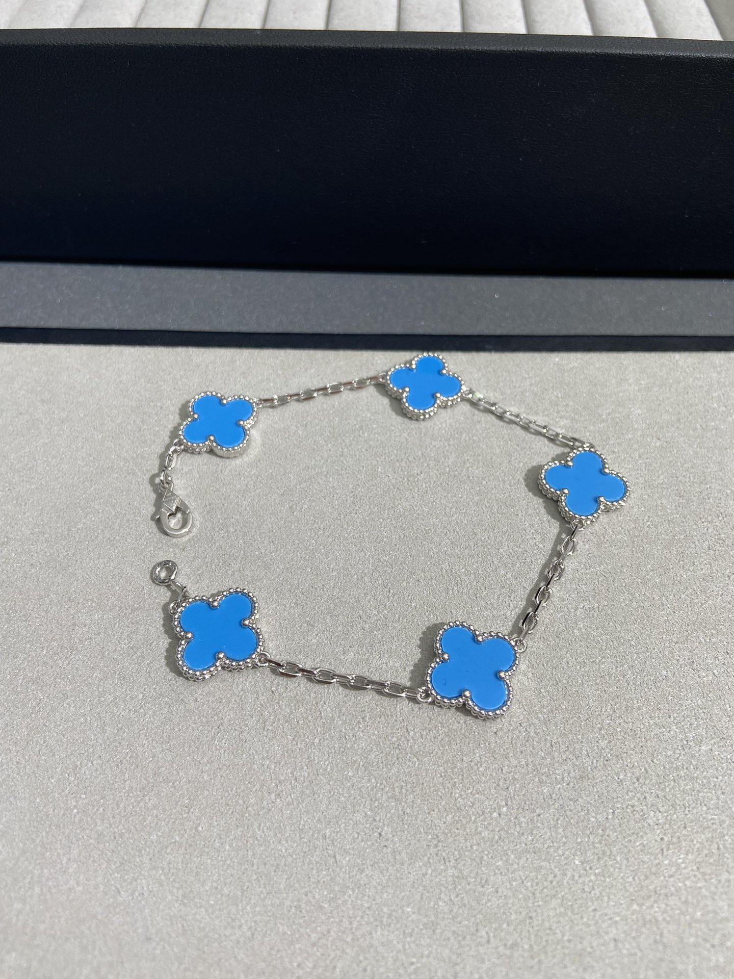 반클리프 Van Cleef & Arpels 빈티지 알함브라 브레이슬릿 Vintage Alhambra 팔찌