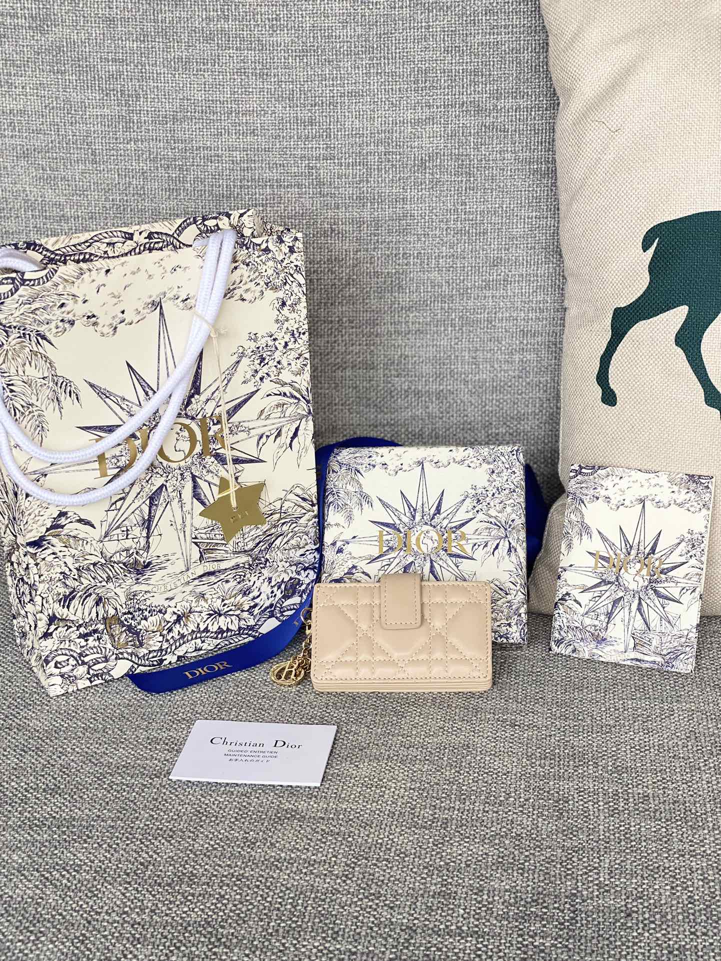 디올 Dior S00740NMJ-M990-TU 카드 케이스 10.4CM