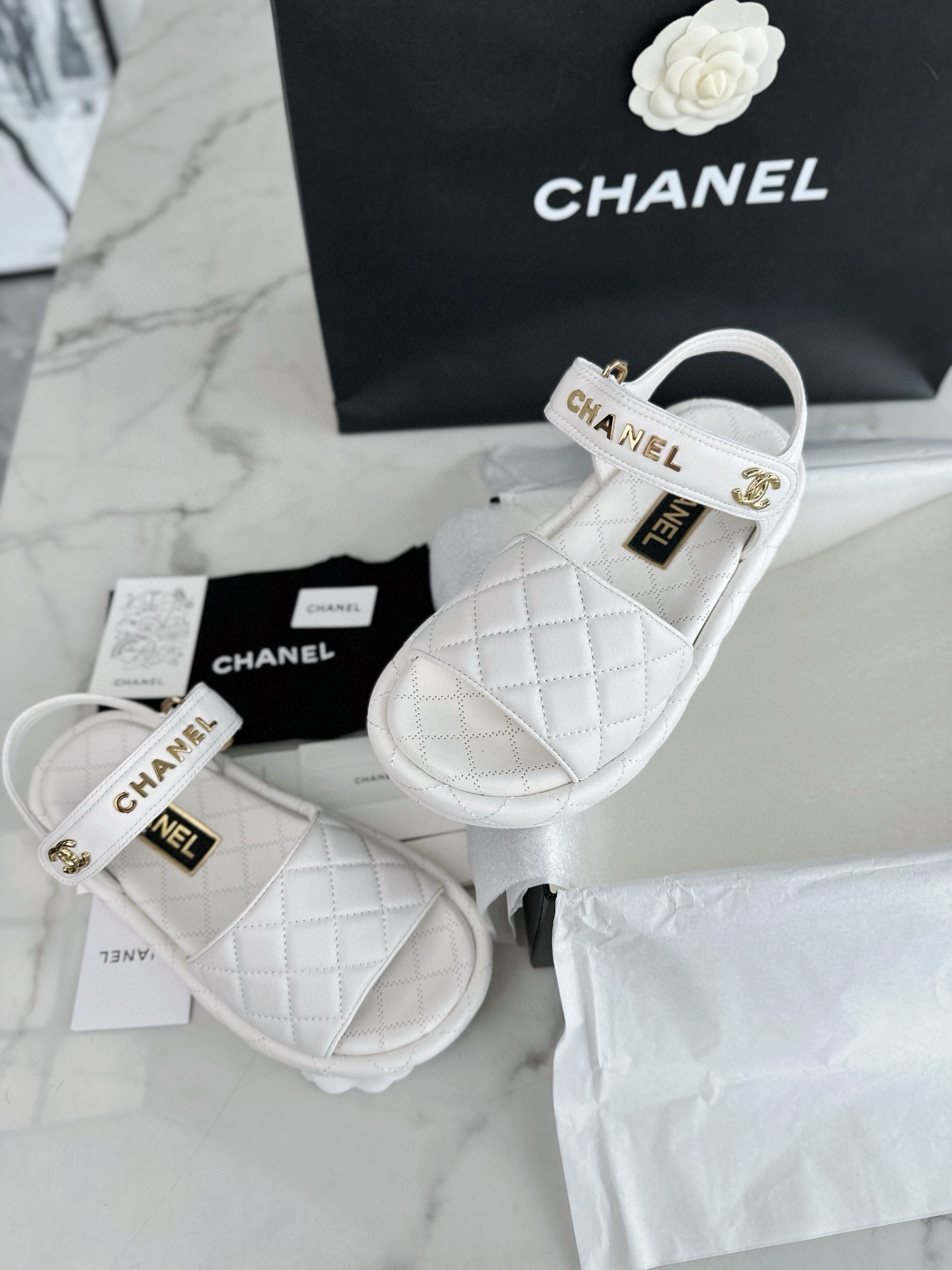 샤넬 CHANEL 샌들