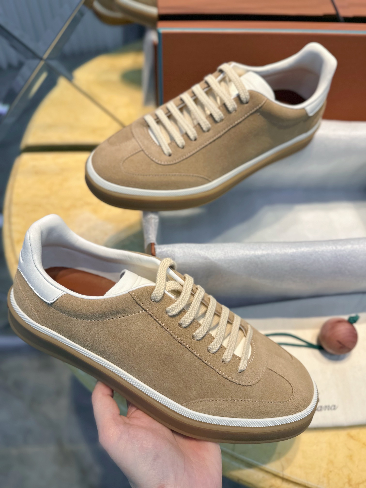 로로피아나 Loro Piana 스니커즈