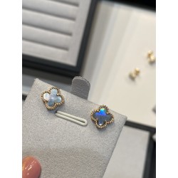 반클리프 Van Cleef & Arpels 알함브라 Alhambra 귀걸이 灰色