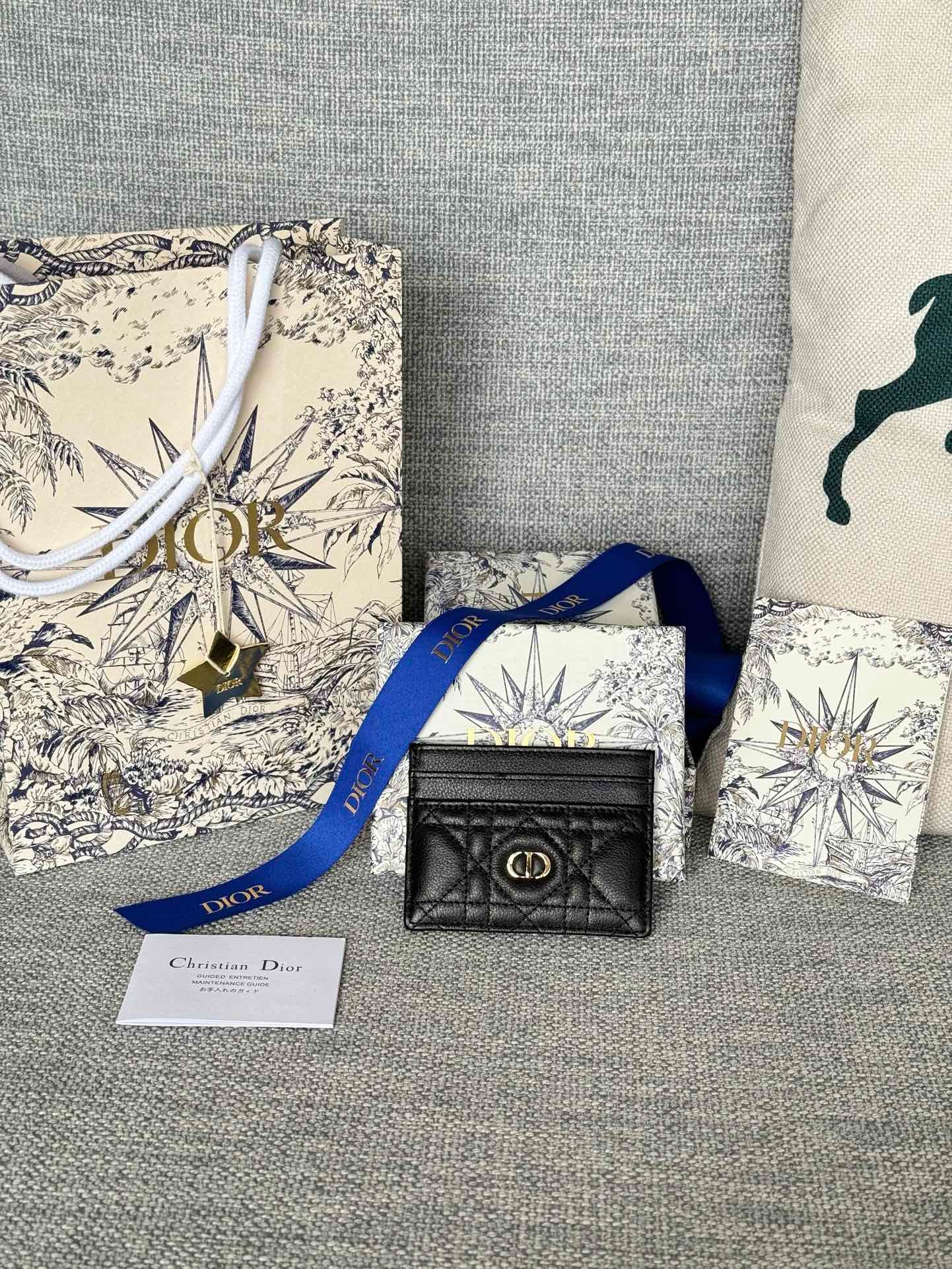 디올 Dior Caro S5130 카드 케이스 10.5CM