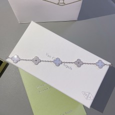 반클리프 Van Cleef & Arpels 팔찌 紫色