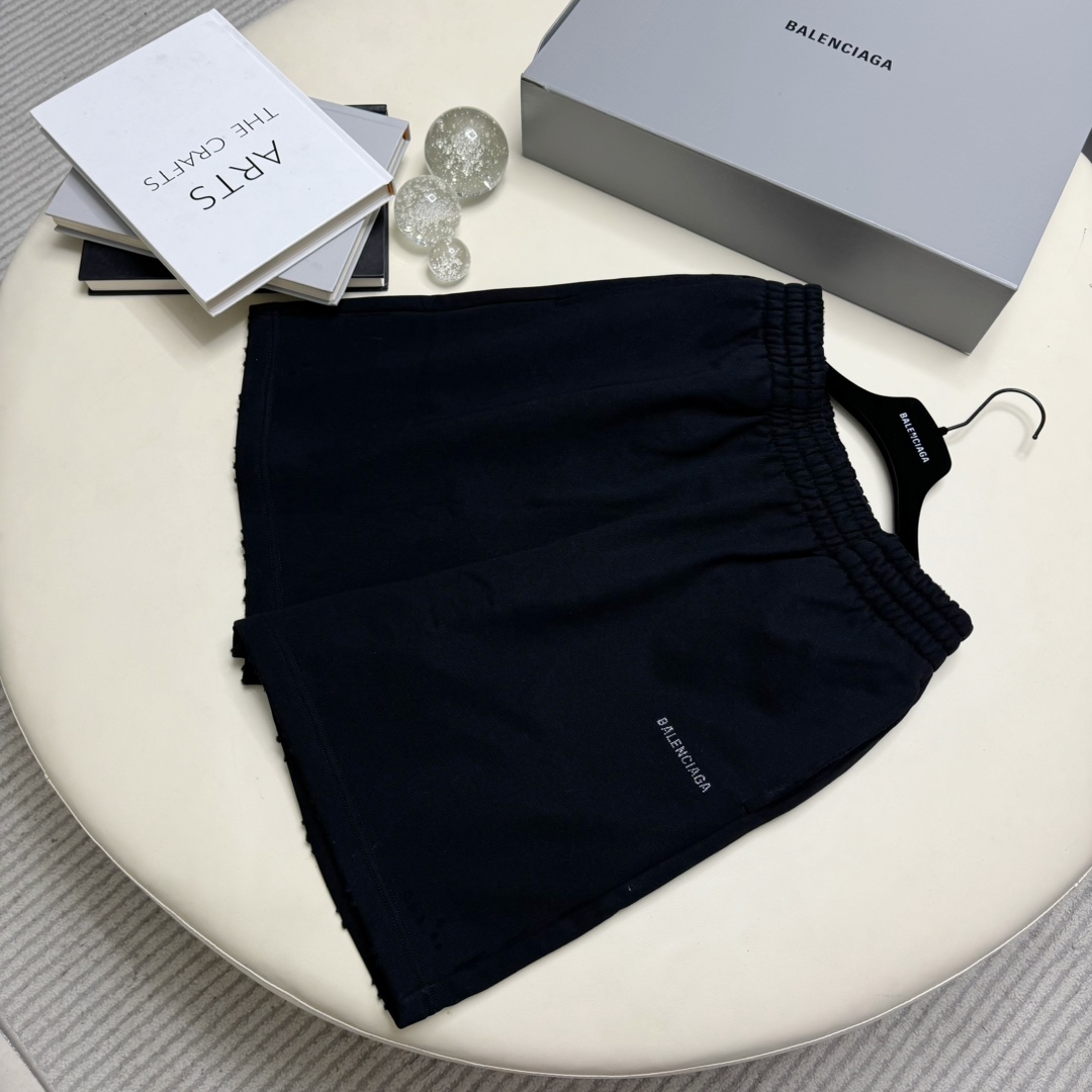 발렌시아가 Balenciaga 반바지