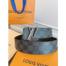 루이비통 Louis Vuitton 벨트 40mm