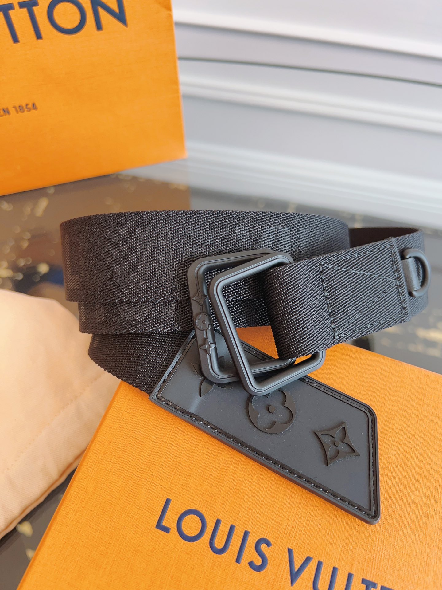 루이비통 Louis Vuitton 벨트 35mm