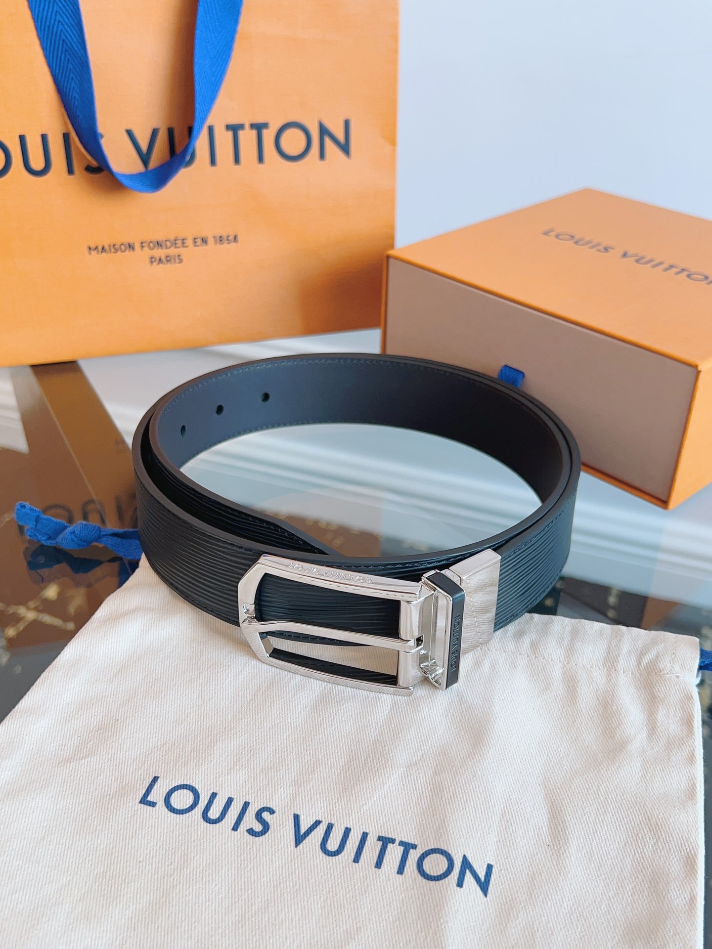 루이비통 Louis Vuitton 벨트 35mm