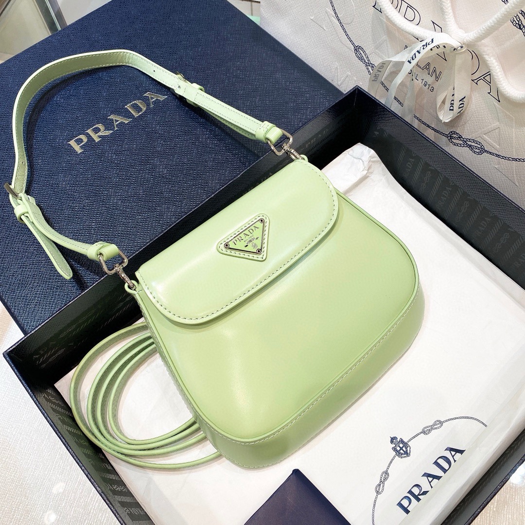 프라다 Prada Cleo Mini 숄더백 17CM