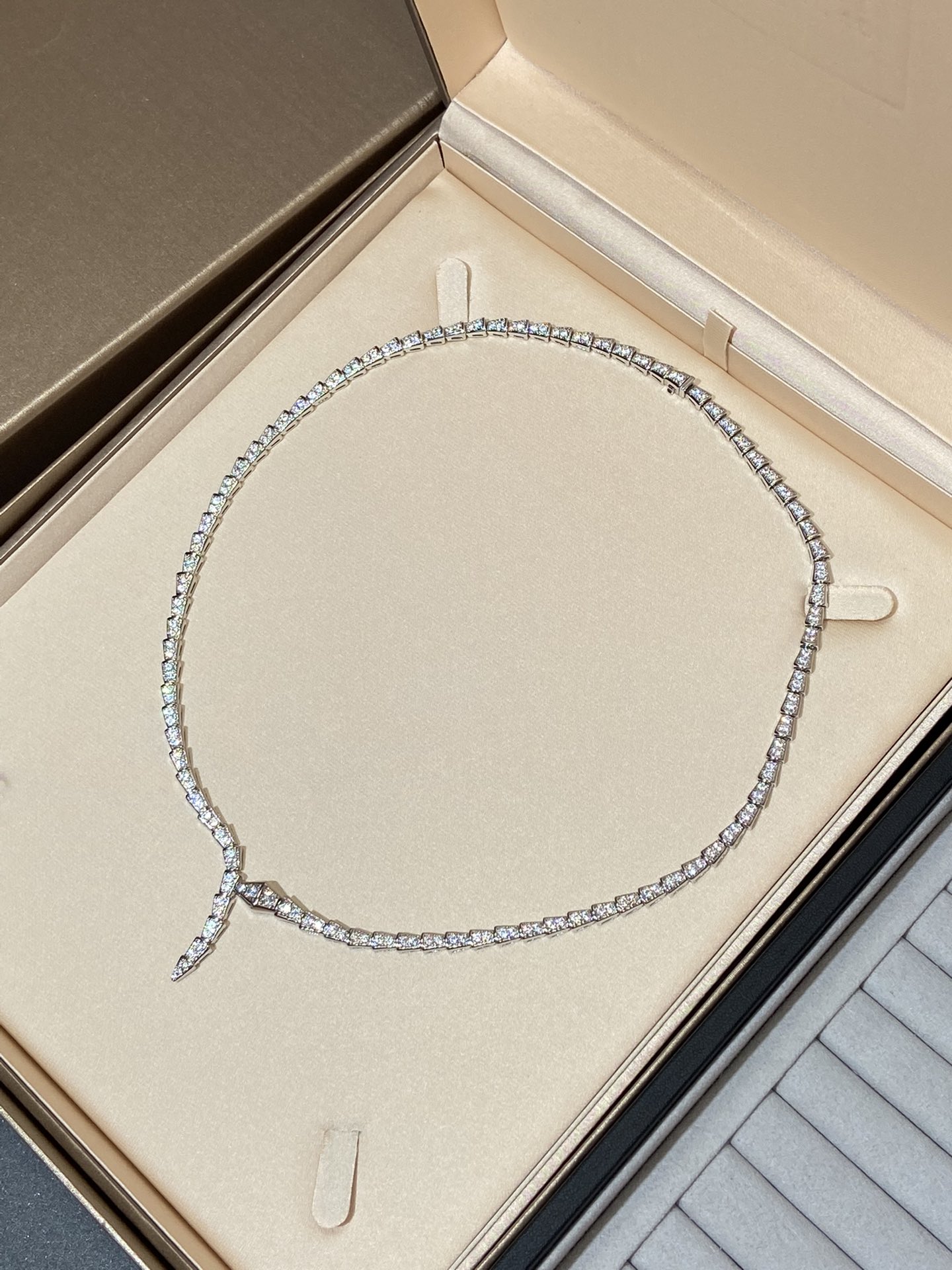불가리 Bvlgari 세르펜티 바이퍼 SERPENTI VIPER 목걸이
