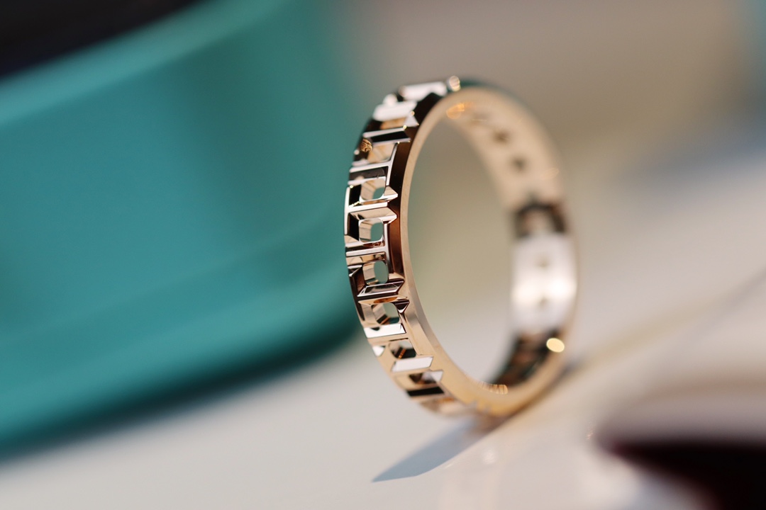 티파니 Tiffany&Co 네로우 Tiffany T 반지