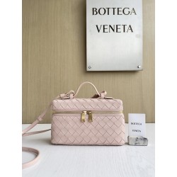 보테가베네타 Bottega Veneta 파우치