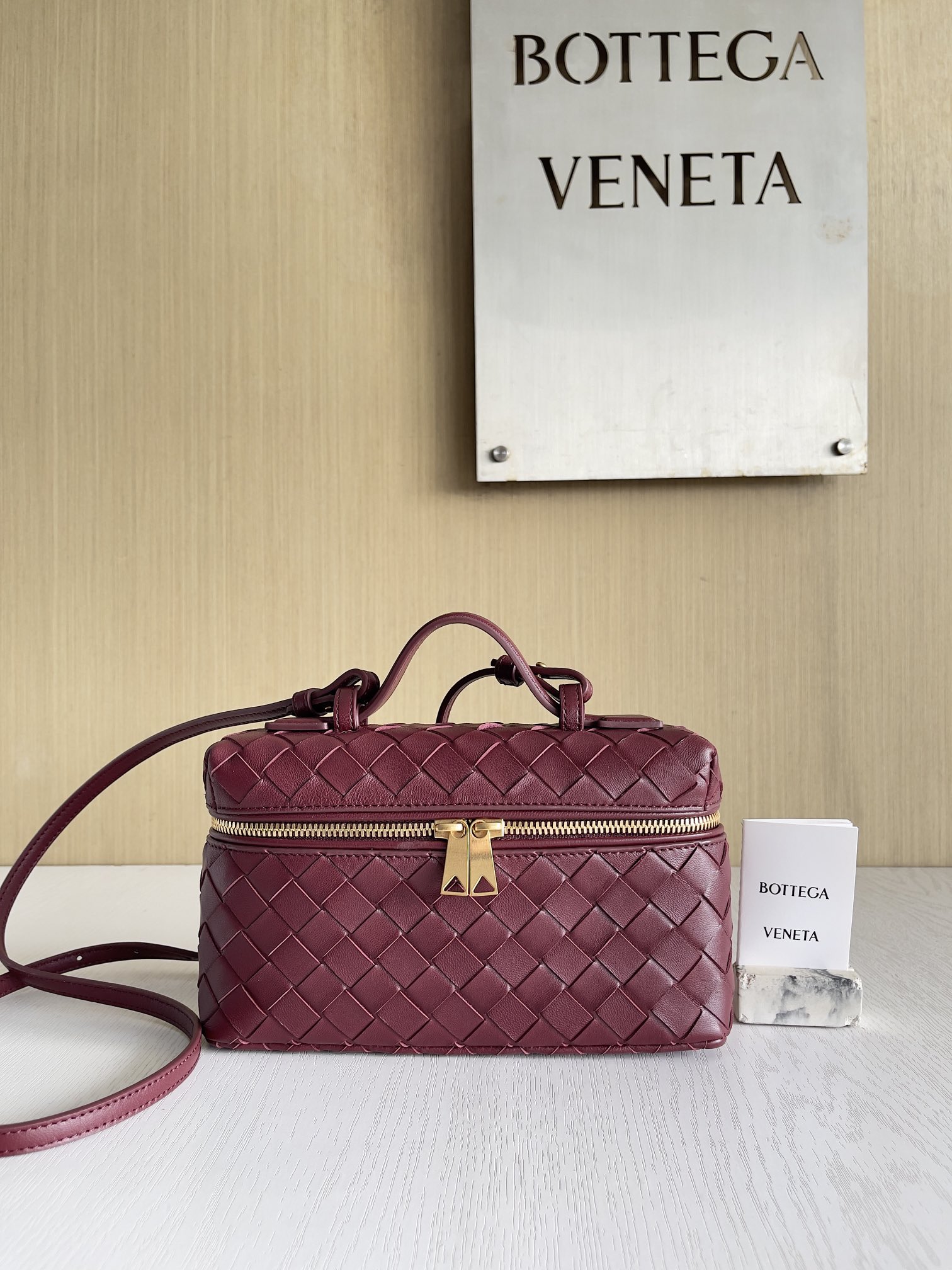 보테가베네타 Bottega Veneta 파우치