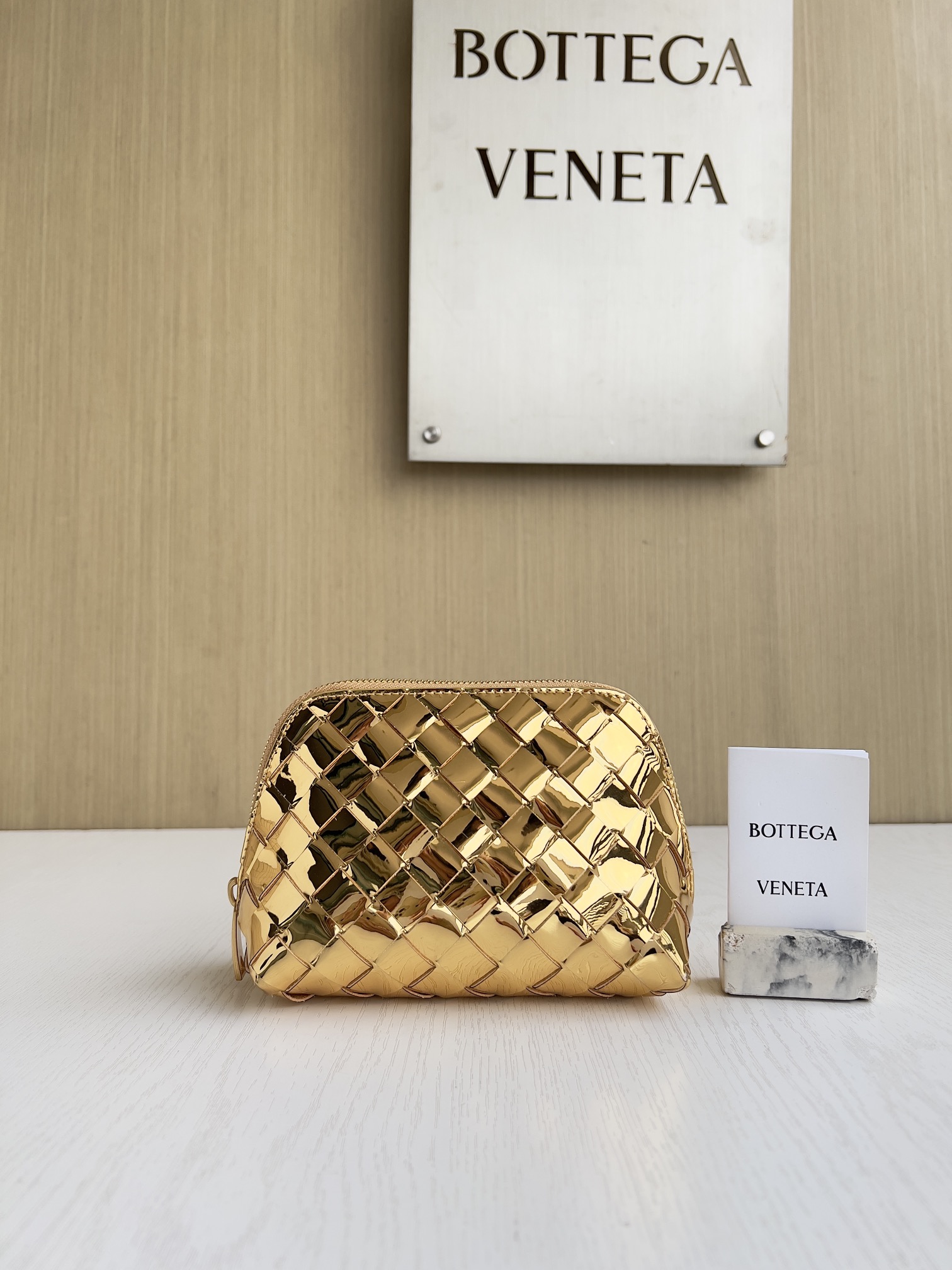 보테가베네타 Bottega Veneta 파우치