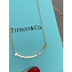 티파니 Tiffany&Co 네로우 Tiffany T 목걸이