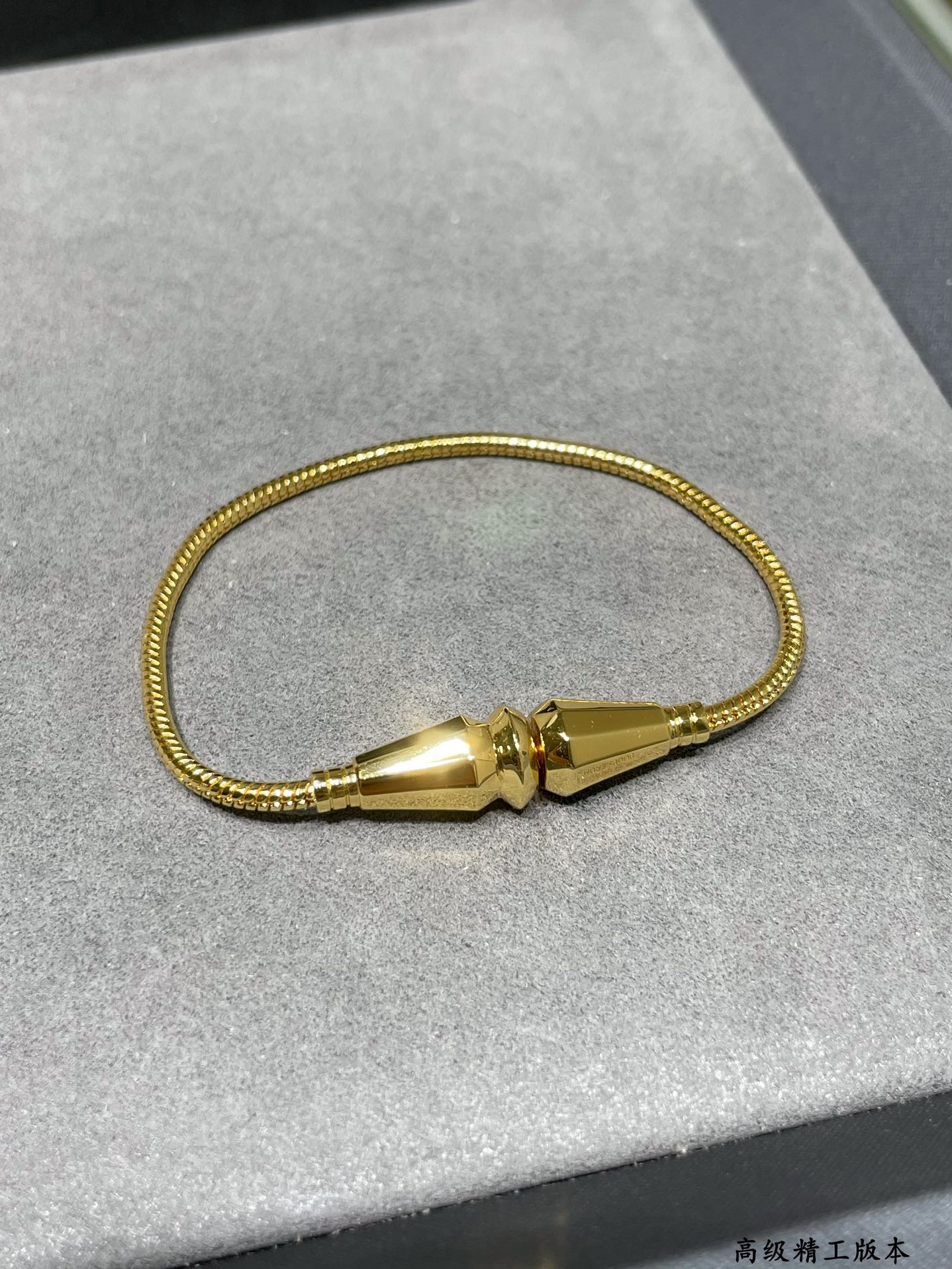 부쉐론 Boucheron  jack de boucheron 잭 드 부쉐론 팔찌