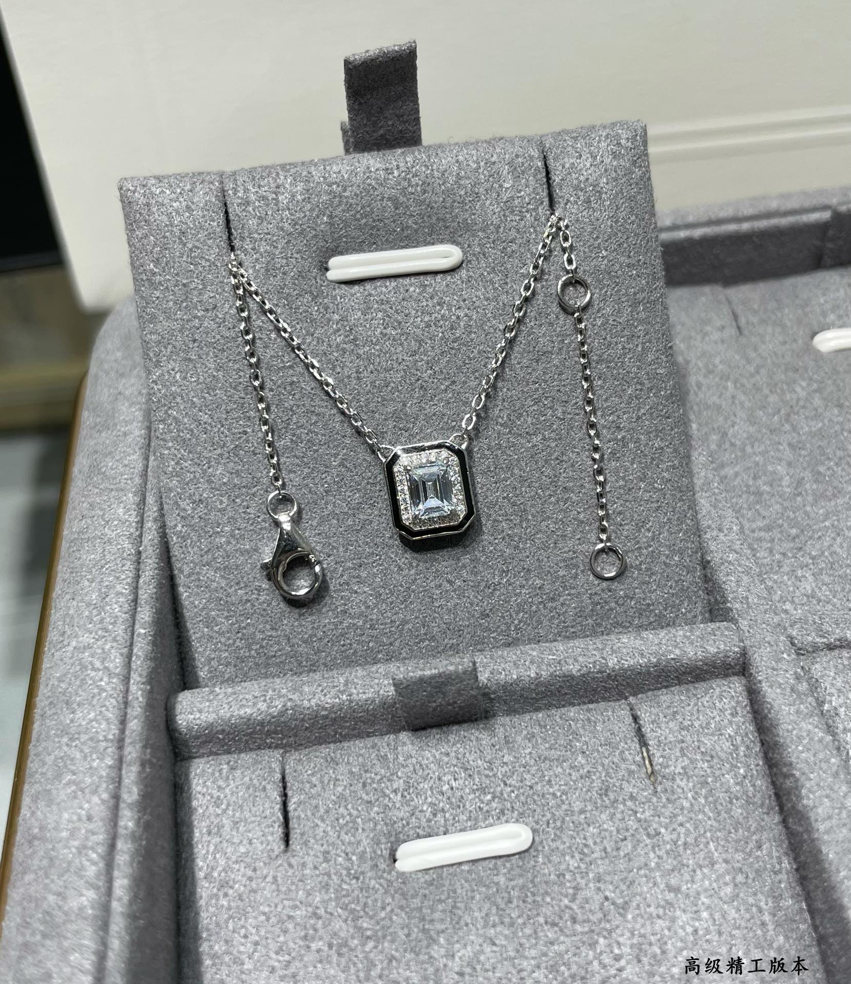 부쉐론 Boucheron vendôme liseré 방돔 리즈레 스터드 목걸이