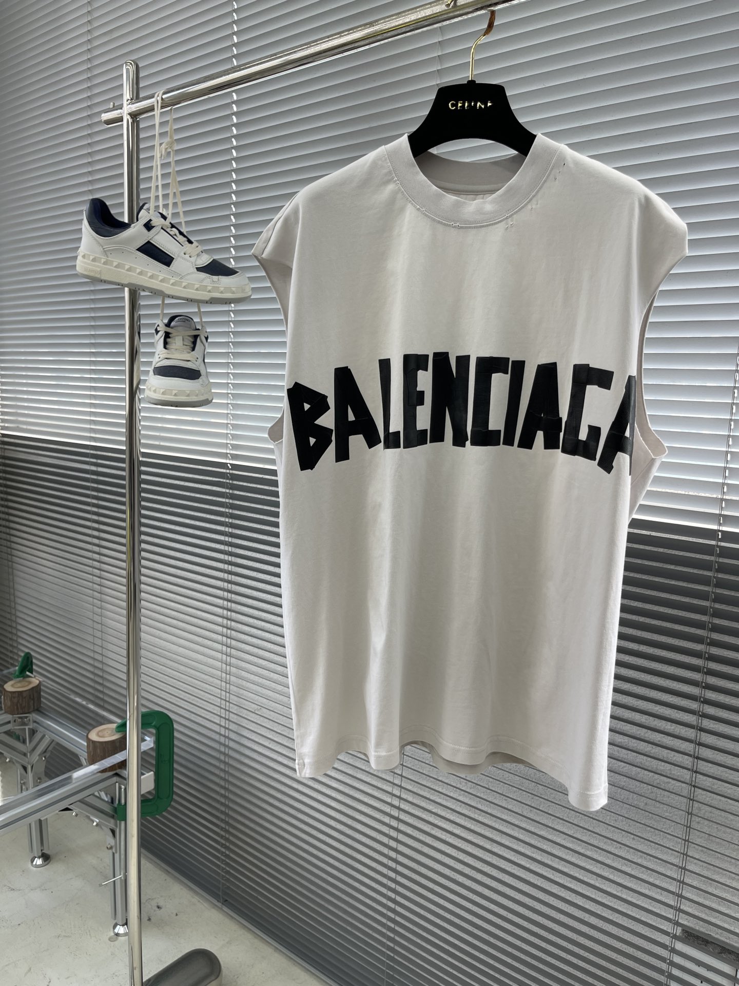 발렌시아가 Balenciaga 조끼