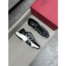 발렌티노 Valentino 스니커즈