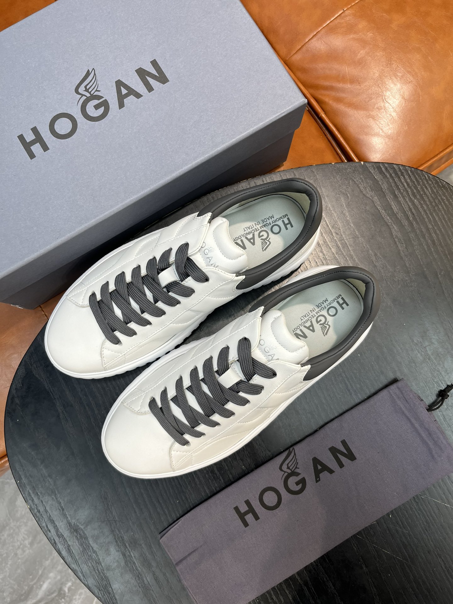 Hogan interaction 스니커즈