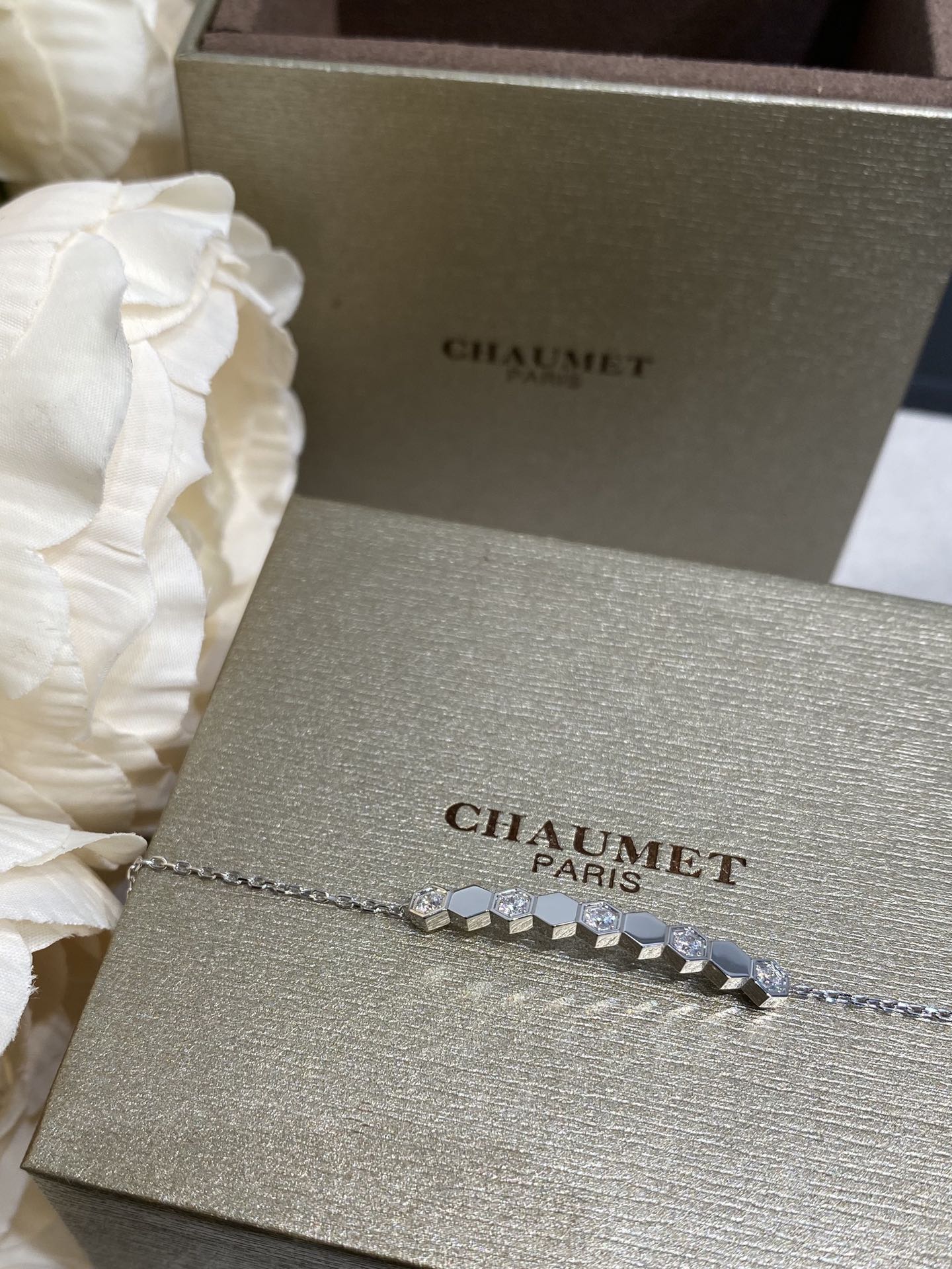 쇼메 Chaumet Bee My Love 브레이슬릿