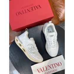 발렌티노 Valentino 스니커즈