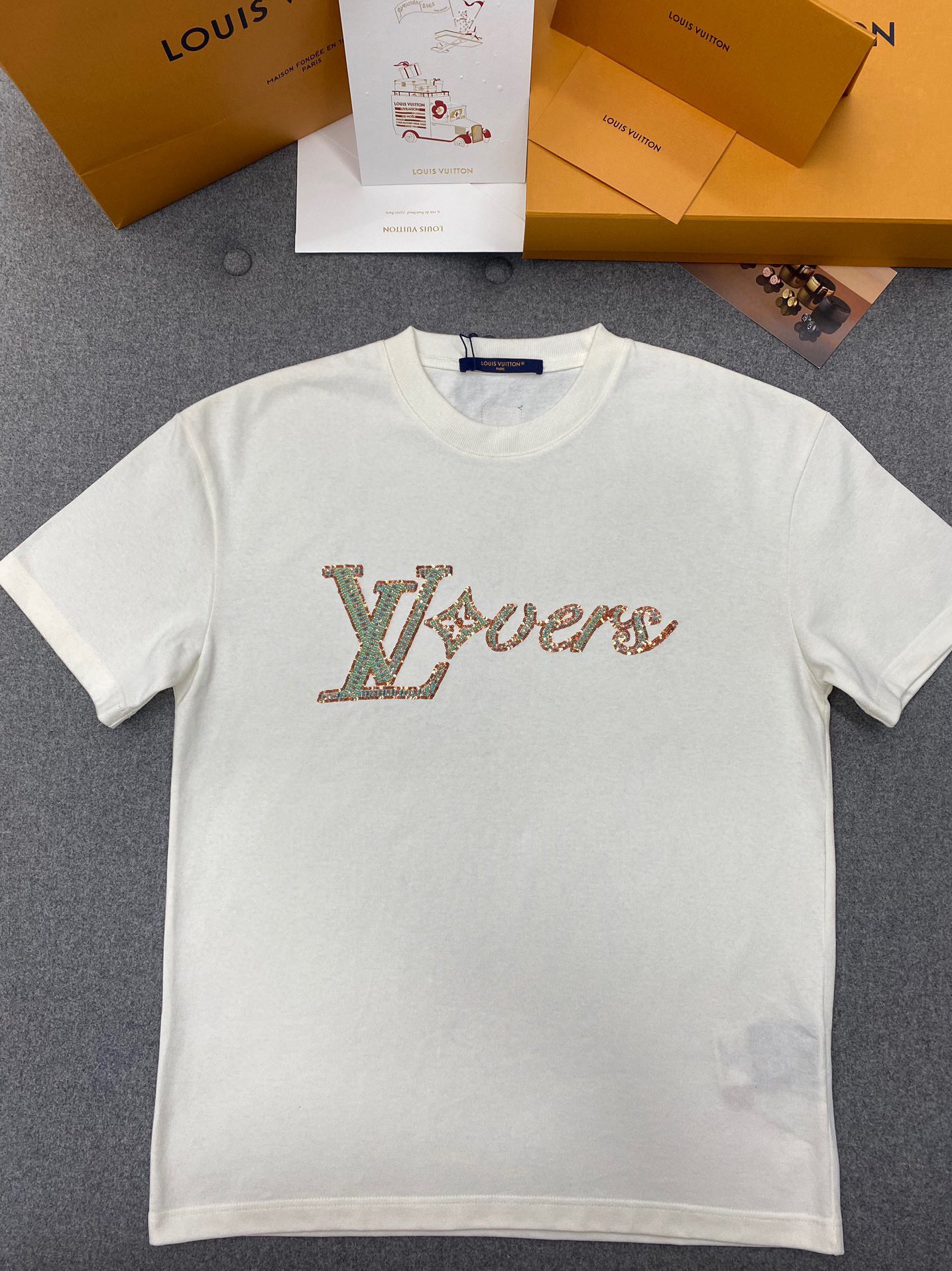 루이비통 Louis Vuitton 반팔 티셔츠