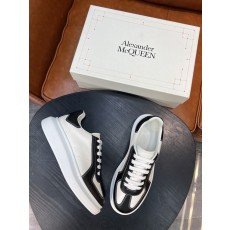 Alexander McQueen 스니커즈