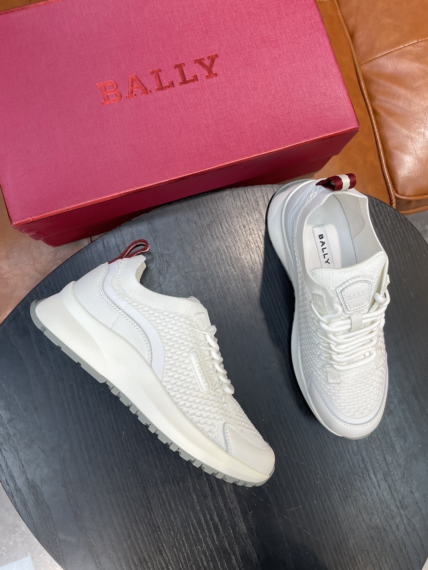 발리 BALLY 스니커즈