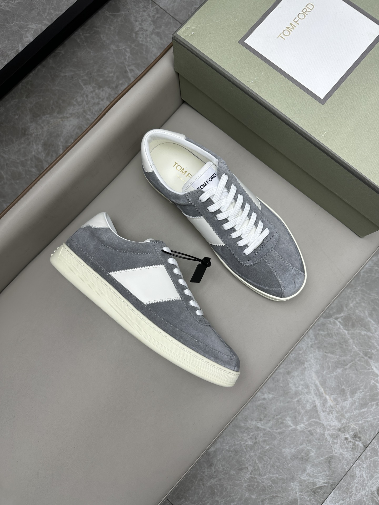 톰 포드 Tom Ford 스니커즈