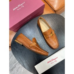 살바토레 페라가모 Salvatore Ferragamo 로퍼