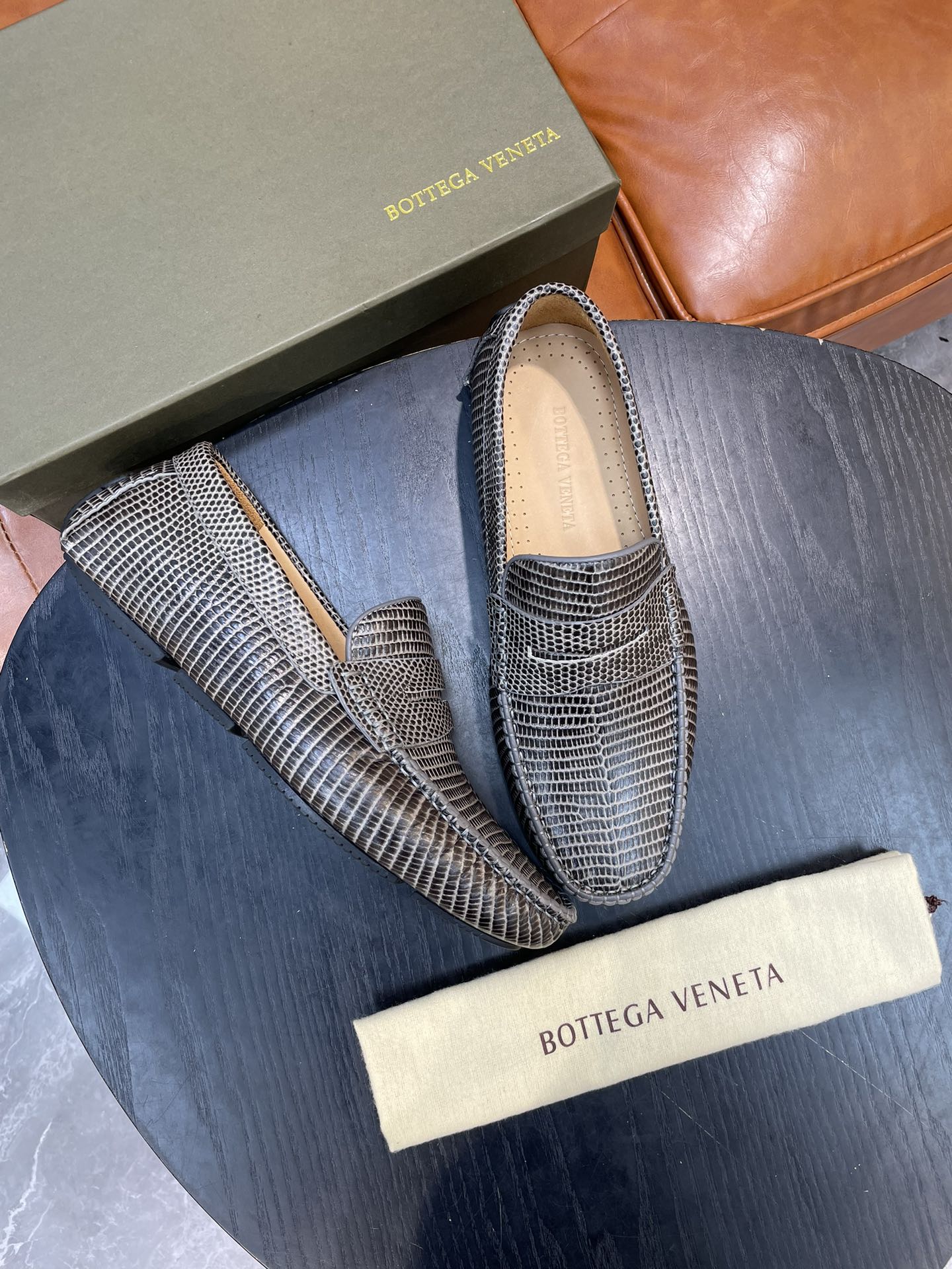 보테가 베네타 Bottega Veneta 로퍼